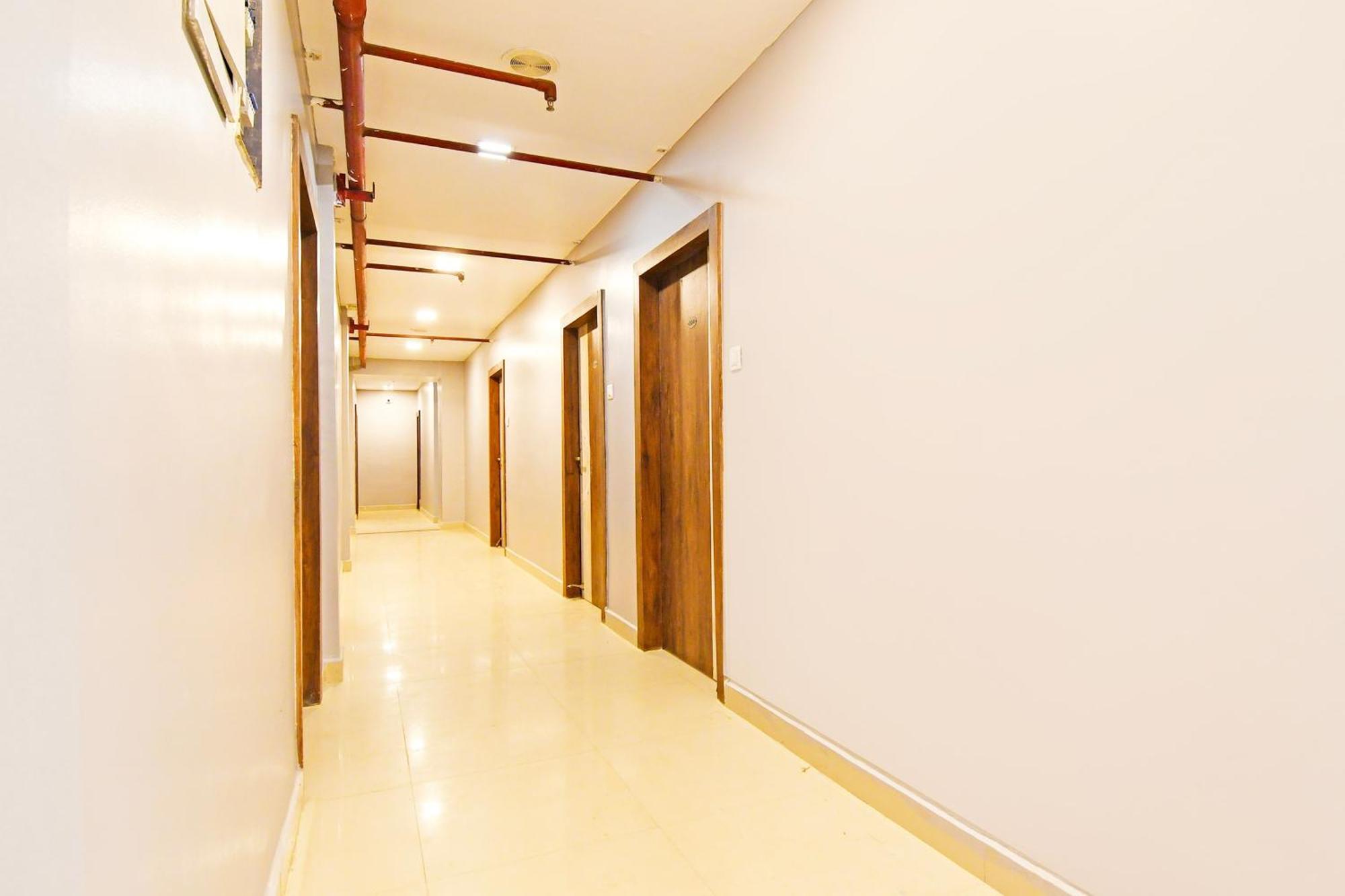 Super Townhouse Mancheswar Industrial Estate Hotel Bhubaneswar Exterior photo